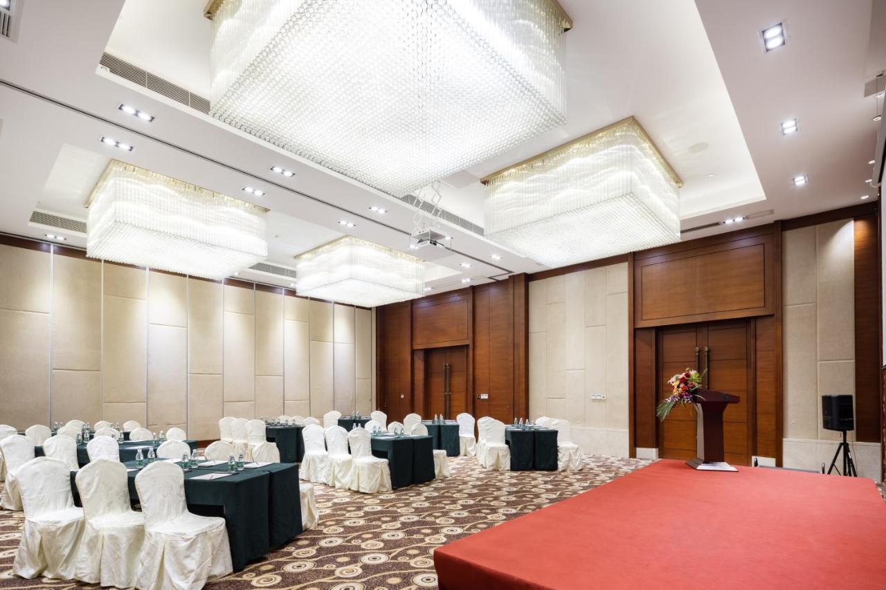 Sanya Seacube Holiday Hotel מראה חיצוני תמונה