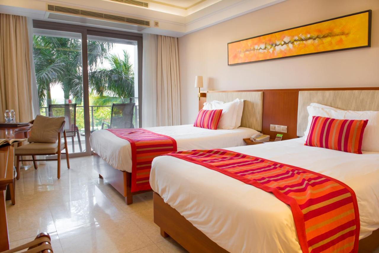 Sanya Seacube Holiday Hotel מראה חיצוני תמונה